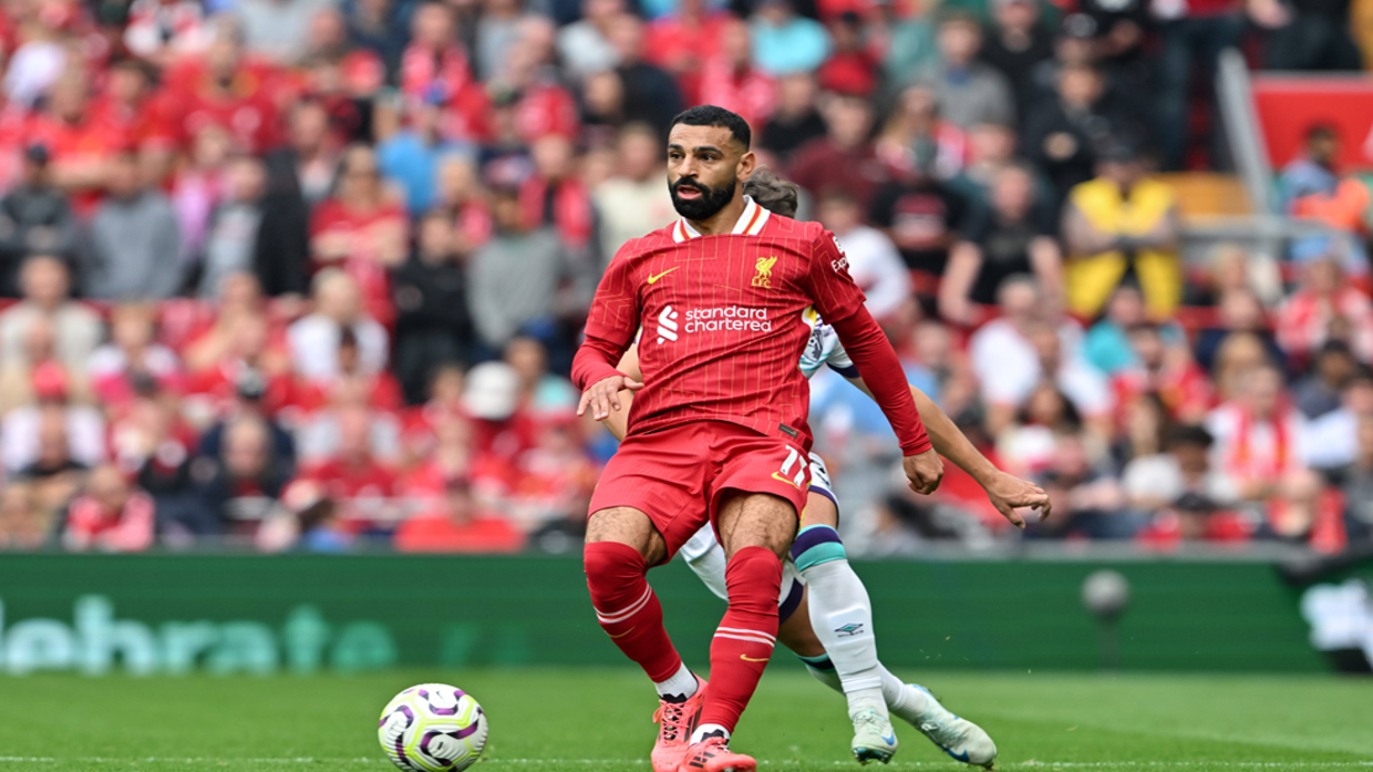 Salah posts cryptic photo after rumours of extending his contract with Liverpool (Photo)